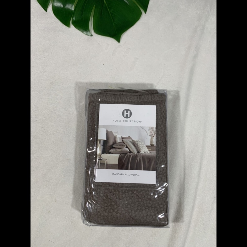 NIB Hotel Collection Como Quilted (1) Standard Sham Pillow Case
